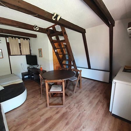 Mandel Camping パロズナク エクステリア 写真