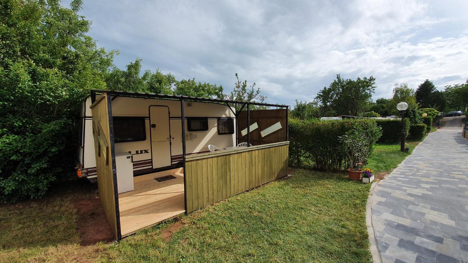 Mandel Camping パロズナク 部屋 写真