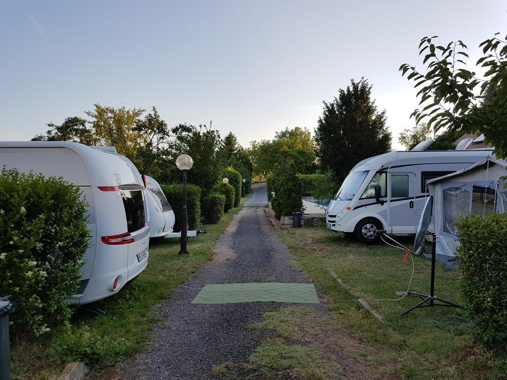 Mandel Camping パロズナク エクステリア 写真